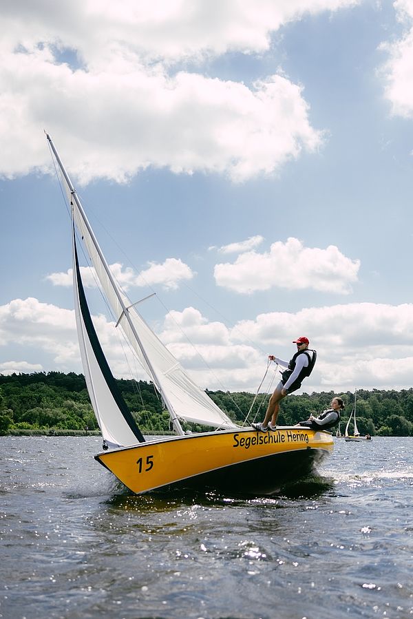 Segelschule Hering Segeln Motor Binnen See